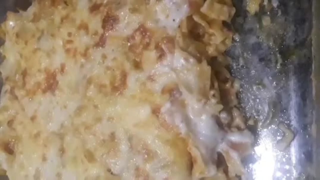 ⁣كراتان المكرونة بالكفتة والبيشاميل