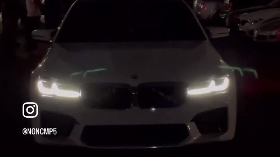 ‏عاشق سيارات BMW