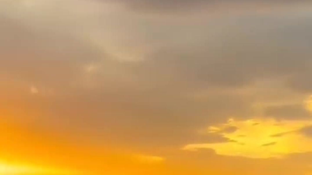 ⁣سحر غروب الشمس