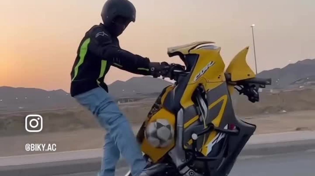 ⁣‏خطر دراجة الناري