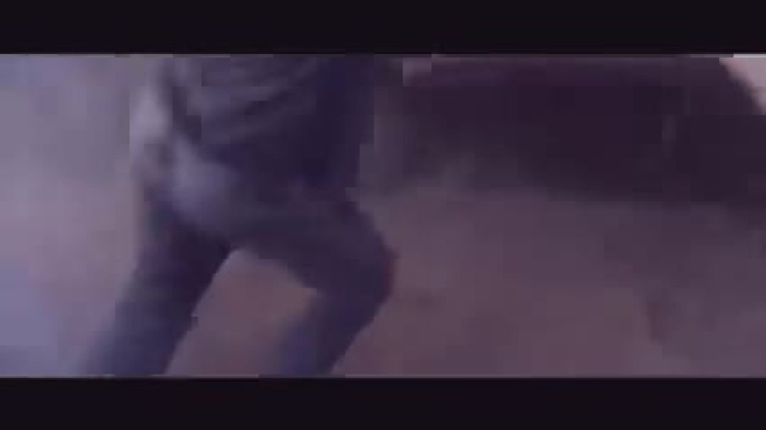 طفل بألف رجل ينقذ ابوه وأمه