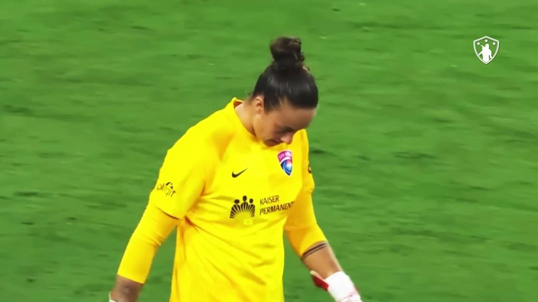 ⁣If You Laugh, You LOSE Women s Sports Comedy