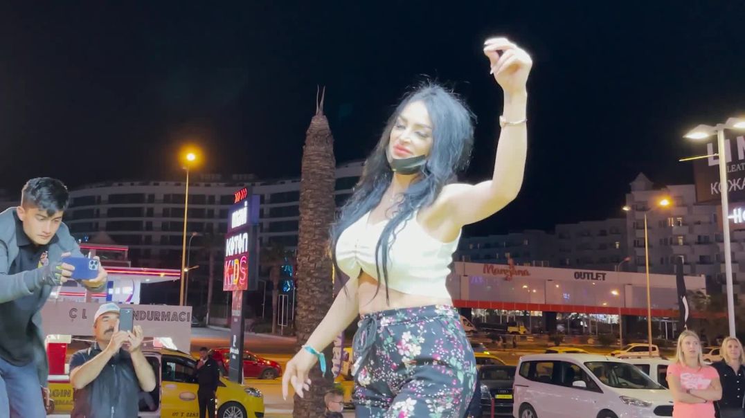 Yeni Sezon Şovlarım 5. Video | Herkes Dansına Hayran Kaldı