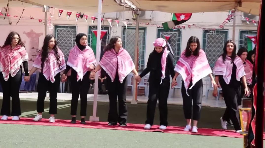 دبكة اردنية بمناسبة عيد الاستقلال
